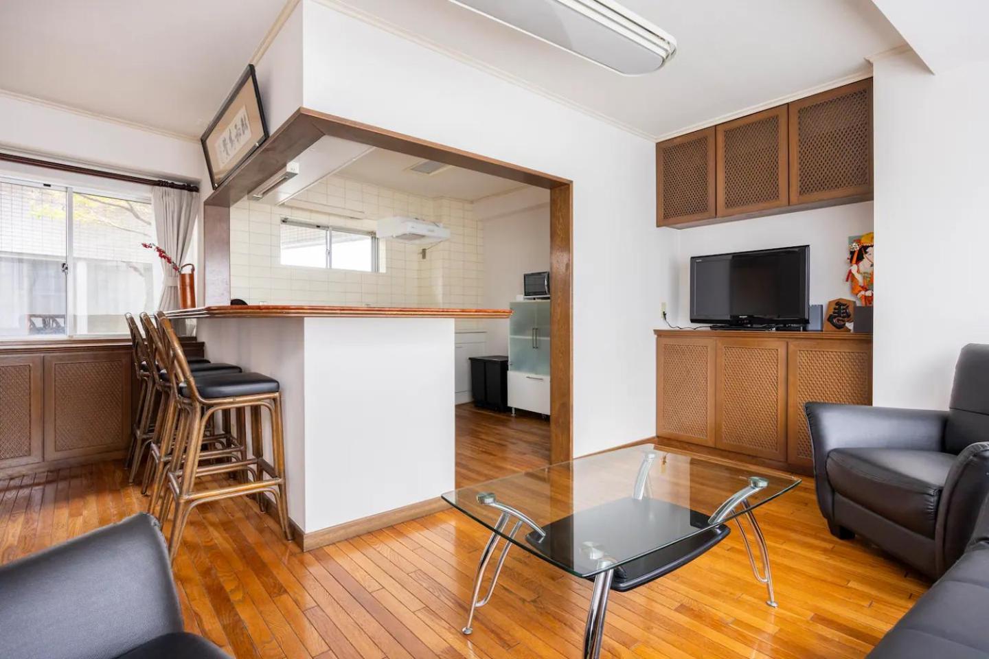 Appartement Private Japanese Garden,130m2, Ikebukuro Shinjuku Shibuya 5-15min , 200 Restaurants Nearby, 7-11 In Front *