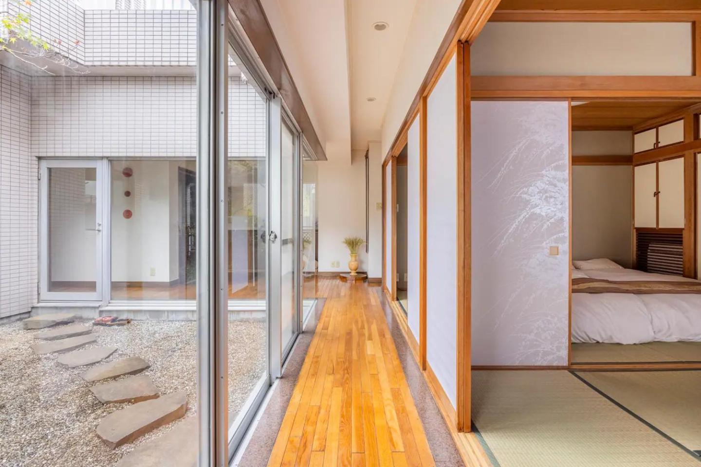 Appartement Private Japanese Garden,130m2, Ikebukuro Shinjuku Shibuya 5-15min , 200 Restaurants Nearby, 7-11 In Front
