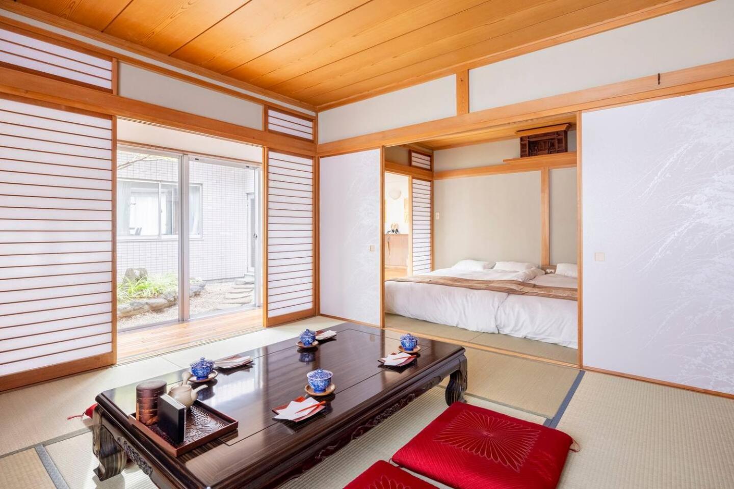 Private Japanese Garden,130m2, Ikebukuro Shinjuku Shibuya 5-15min , 200 Restaurants Nearby, 7-11 In Front * Tokio